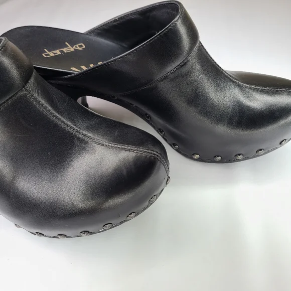 Dansko Black Leather Studded Clog Heels Slip On Size 10 - Picture 5 of 8